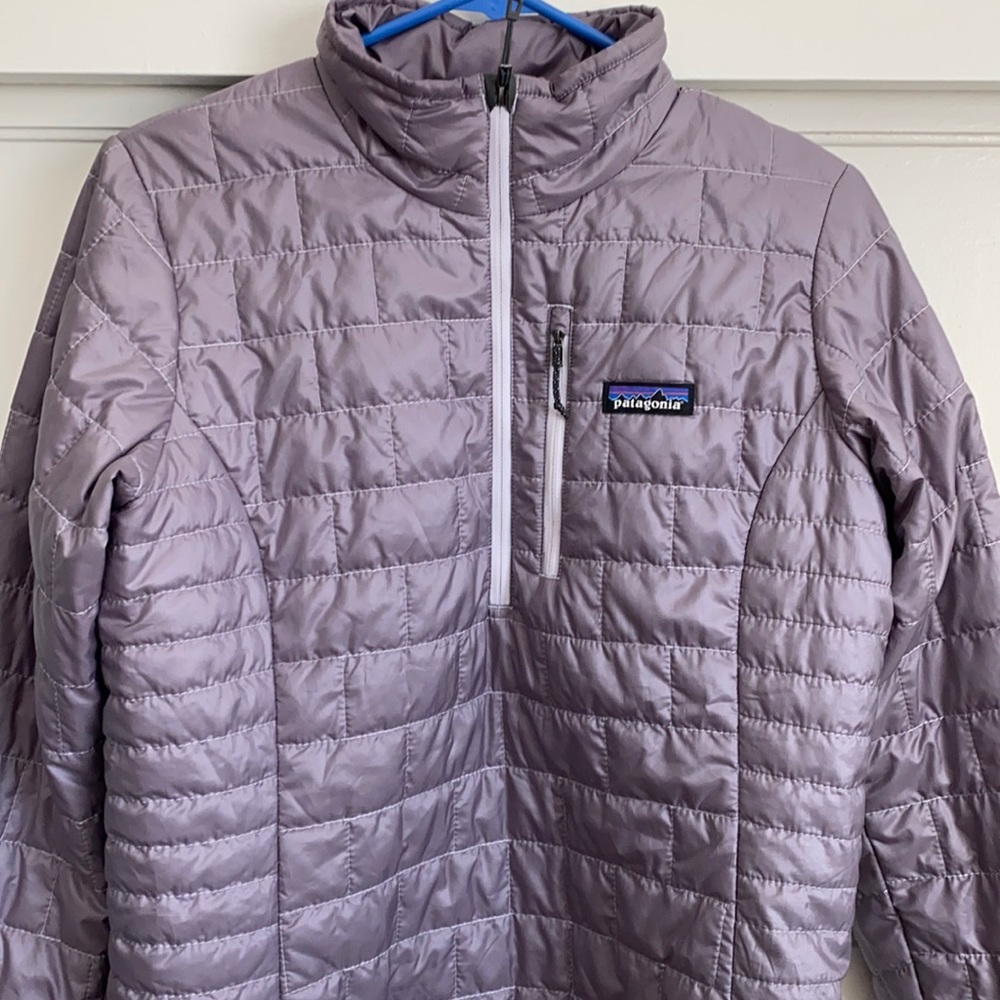 Women’s Patagonia puffy pullover